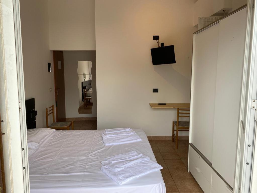 Hotel Nuovo Metropol Albissola Marina Exteriér fotografie