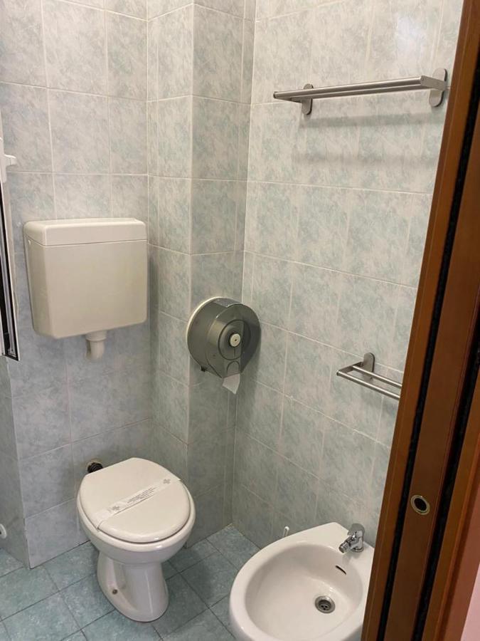 Hotel Nuovo Metropol Albissola Marina Exteriér fotografie